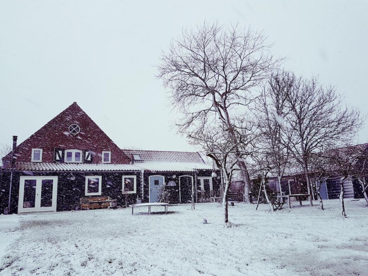 B&B Zicht Op Veere Eksteriør billede